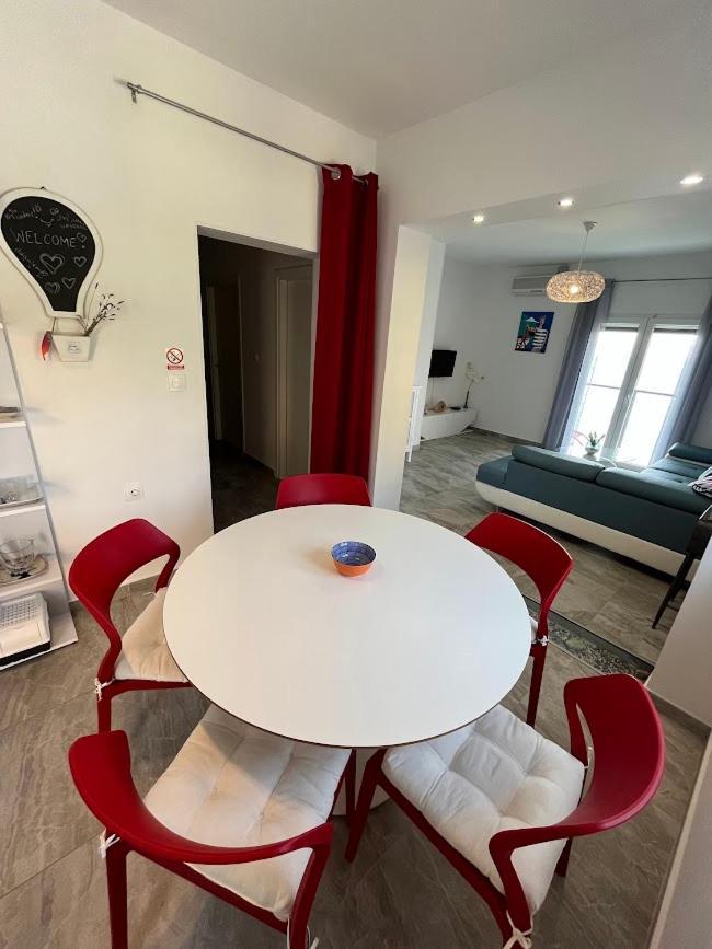 Blue Art Apartment سفيتي يوراي المظهر الخارجي الصورة